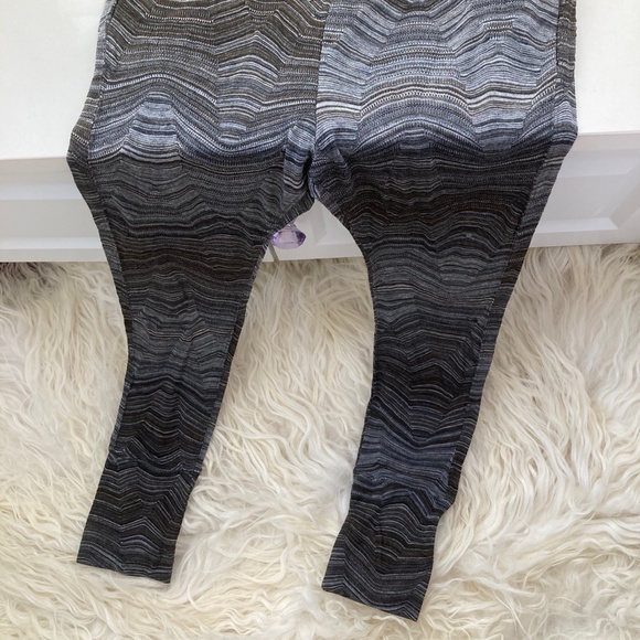 IRO Printed Skinny Leg Pants/Leggings - Picture 5 of 11